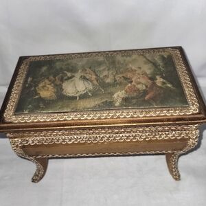 Vintage 1957 Sankyo wooden jewelry music box